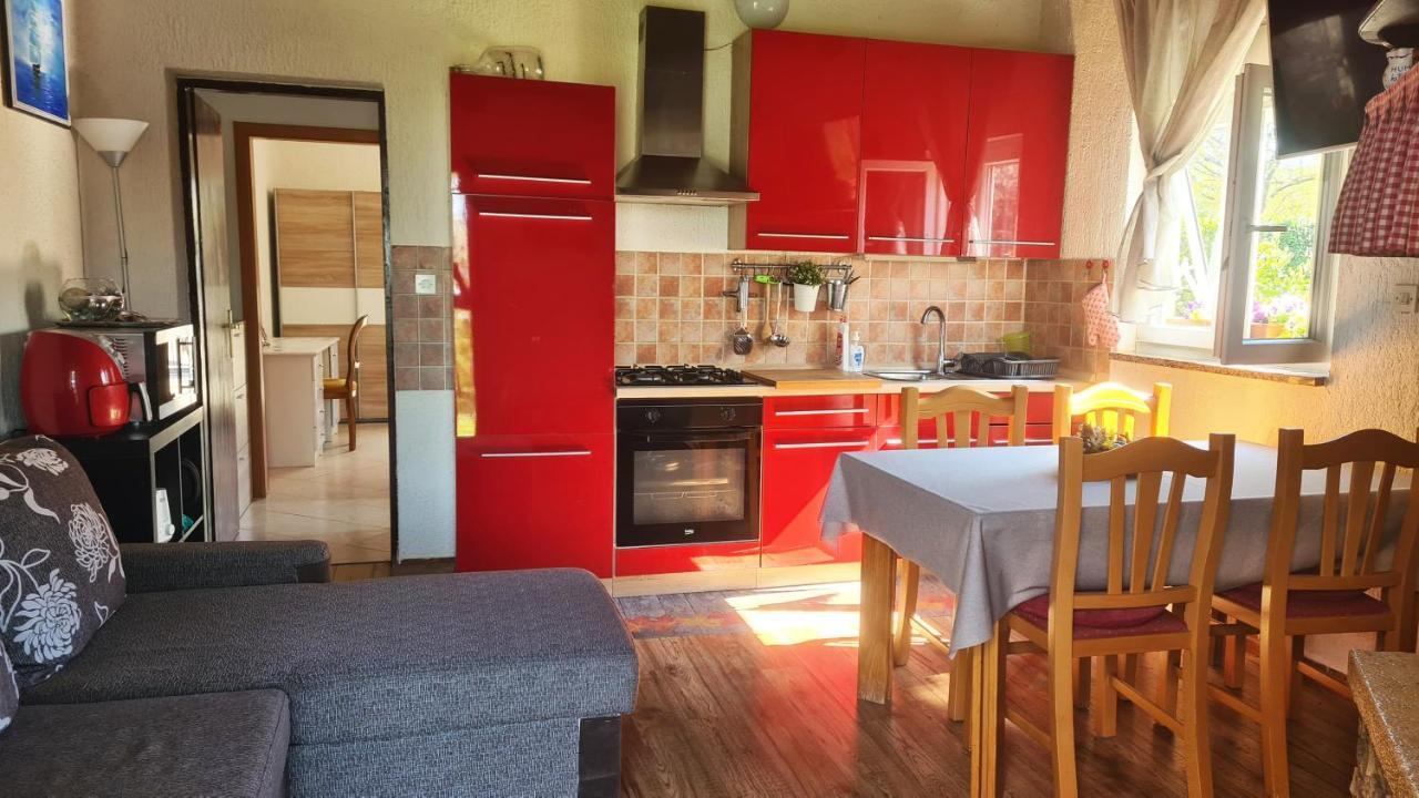 Apartman Kos Rosini Exterior photo